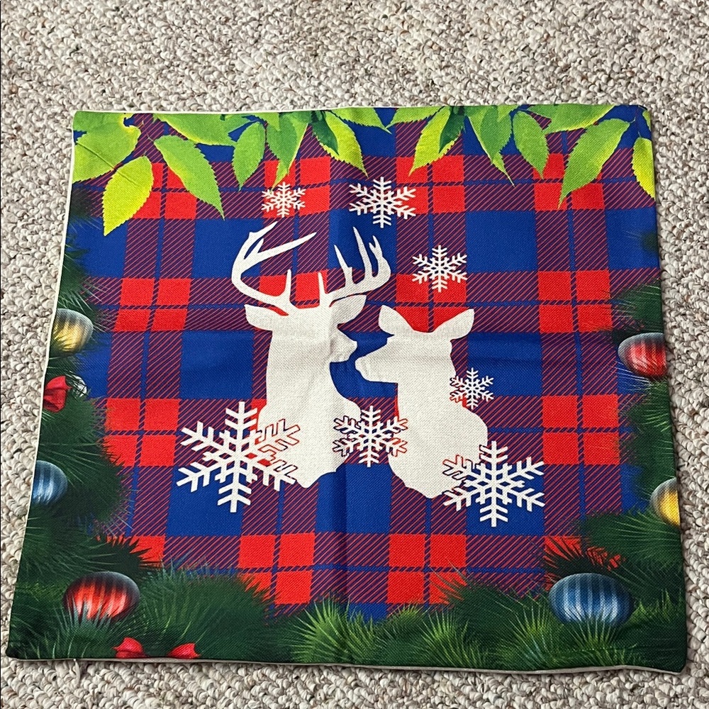 *Festive Christmas Plaid Reindeer Pillow Cover